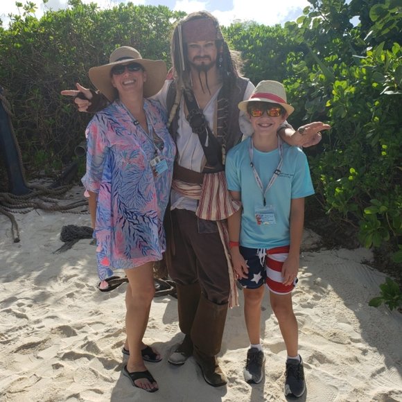 Meet your Posher, Maureen - Picture 1 of 1